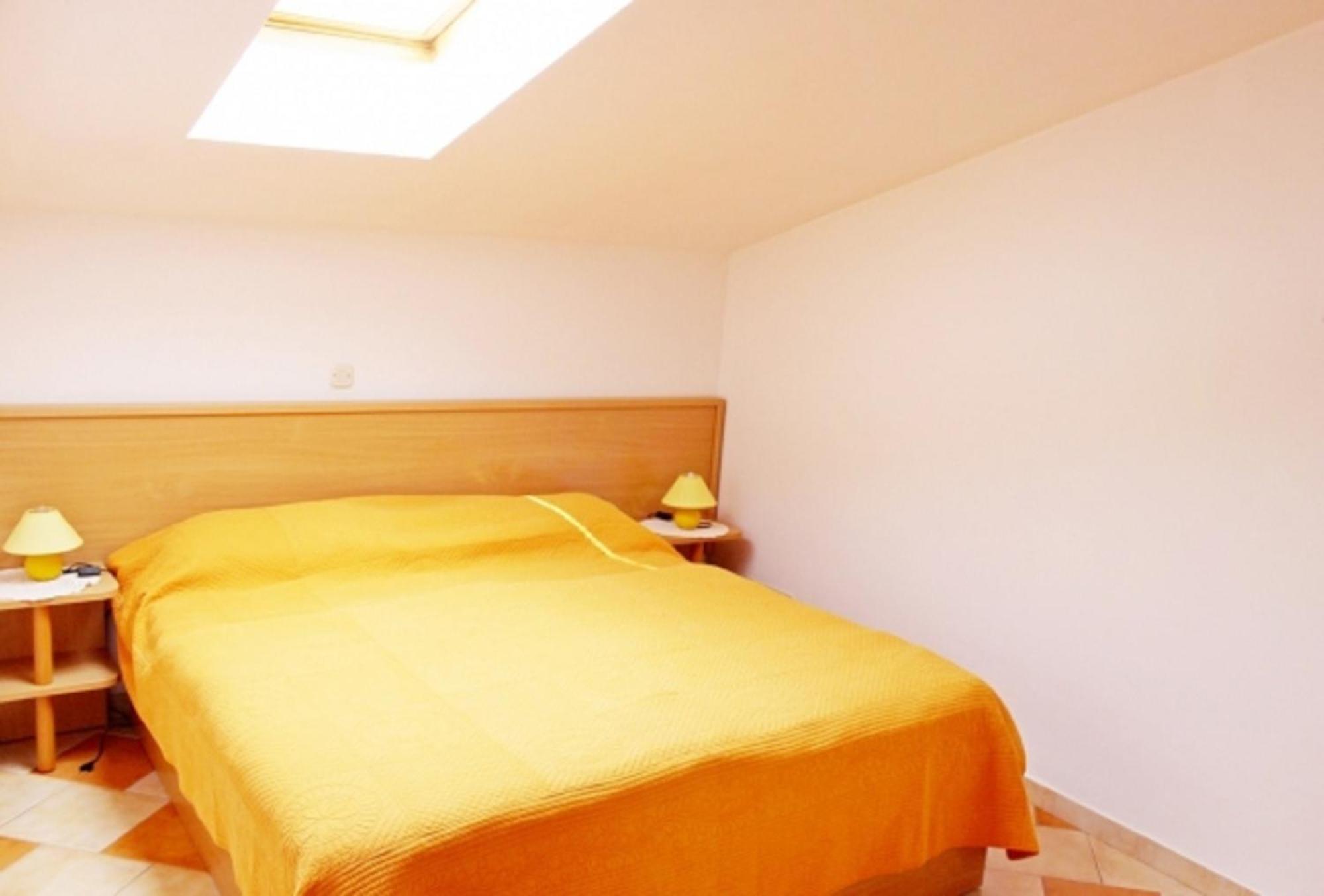 Apartments Pansion Franka บริสท์ ภายนอก รูปภาพ