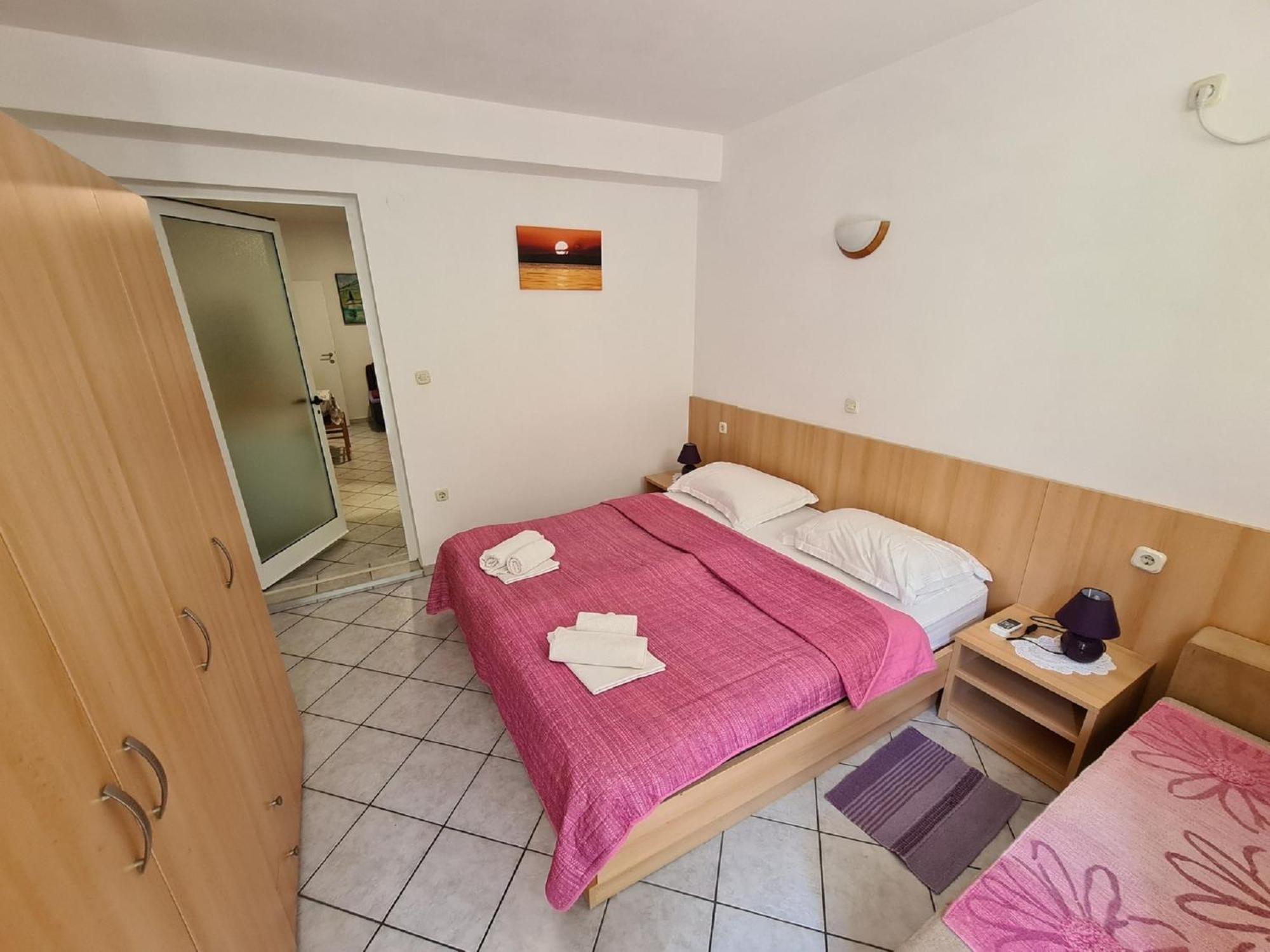 Apartments Pansion Franka บริสท์ ภายนอก รูปภาพ
